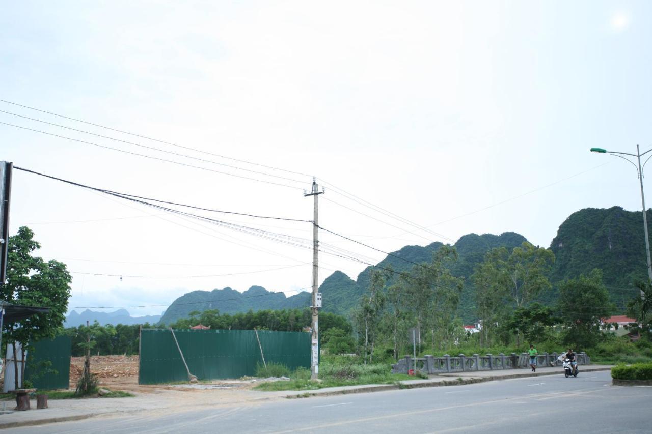 Sky Hotel Phong Nha Exterior foto